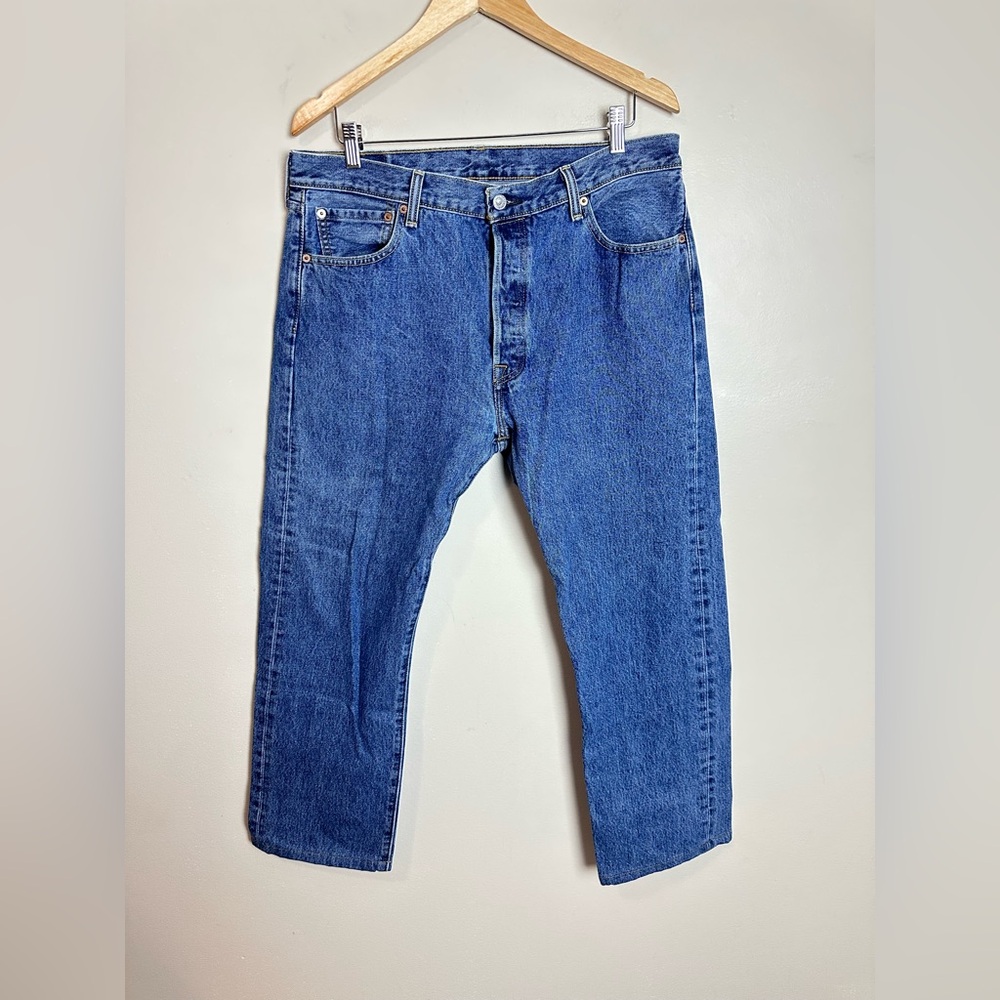 Levi's Size 36 Men's Straight Blue Jeans